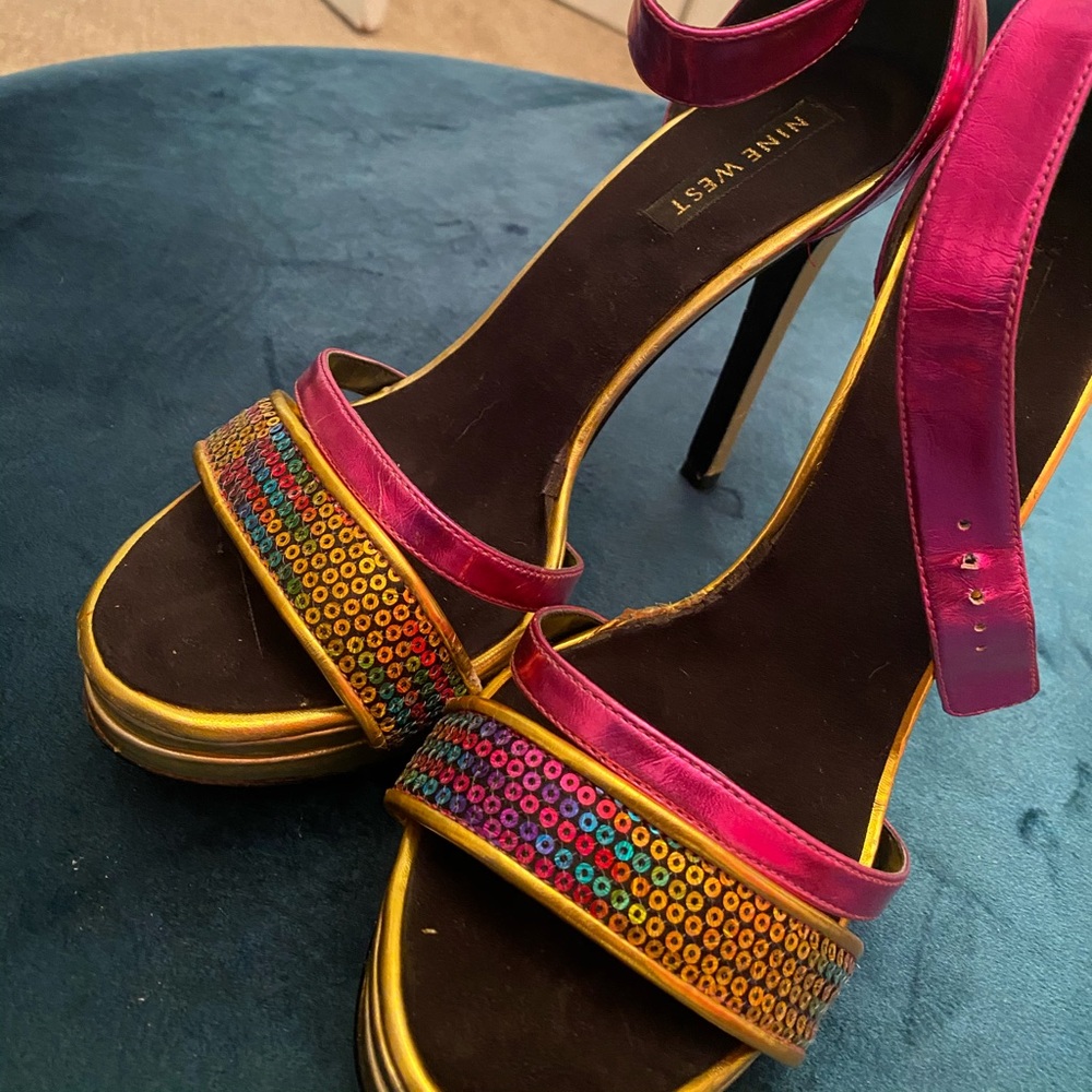 Multi color heels